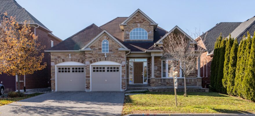 house with garage door